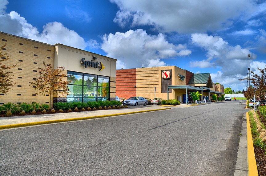 More Photos Of 6709-6715 NE 63rd St, Vancouver Unknown For Lease