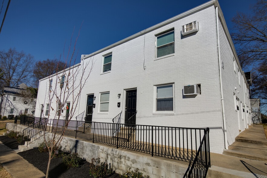 More Photos Of 2000 Lamb Ave, Richmond Apartments For Sale