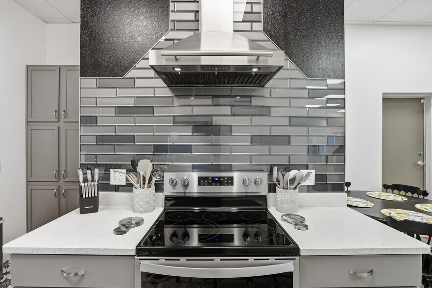 More Photos Of 801 S Washington St, Stillwater Healthcare For Sale