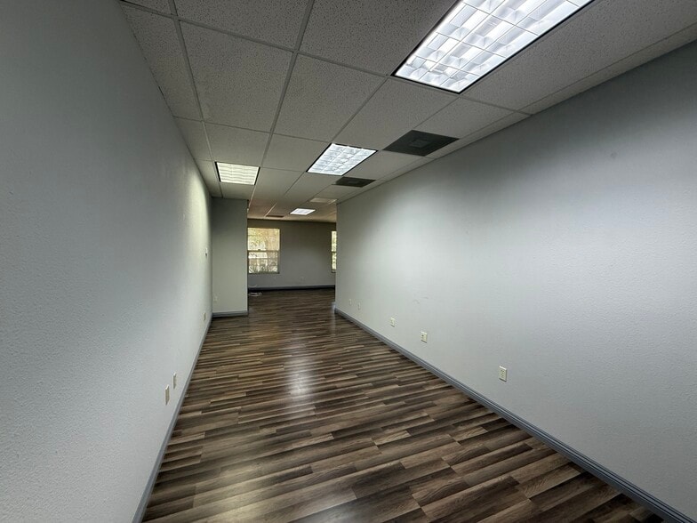 More Photos Of 1415 Victor Ave, Redding Office For Lease