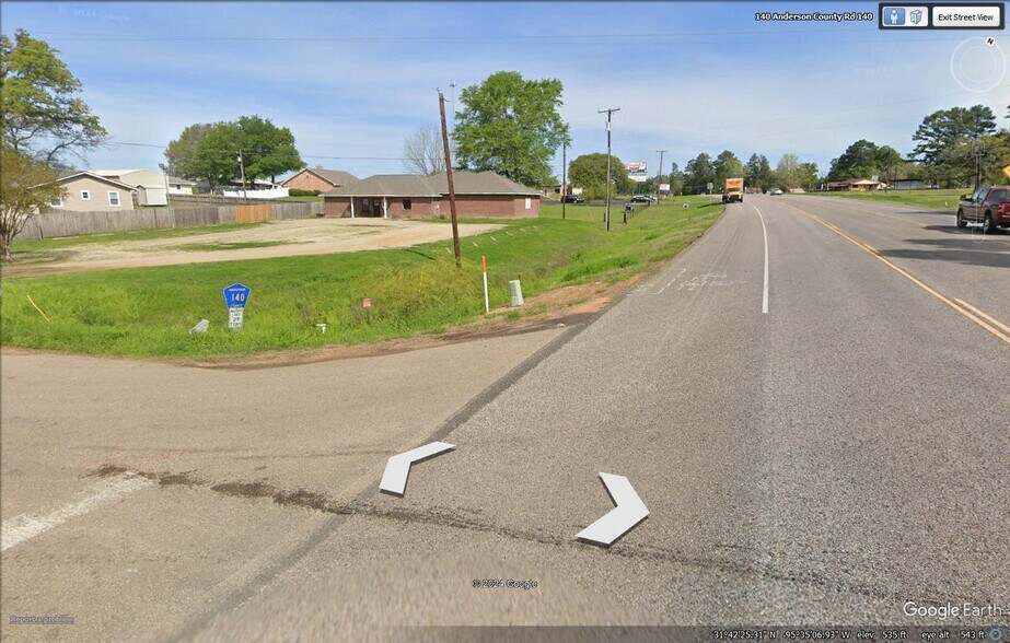 More Photos Of 140 AN County Road 140, Palestine Flex For Sale