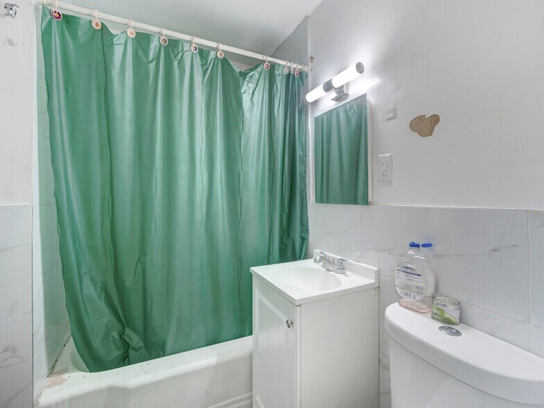 More Photos Of 991 Broadway, Bayonne Storefront Retail Residential For Sale