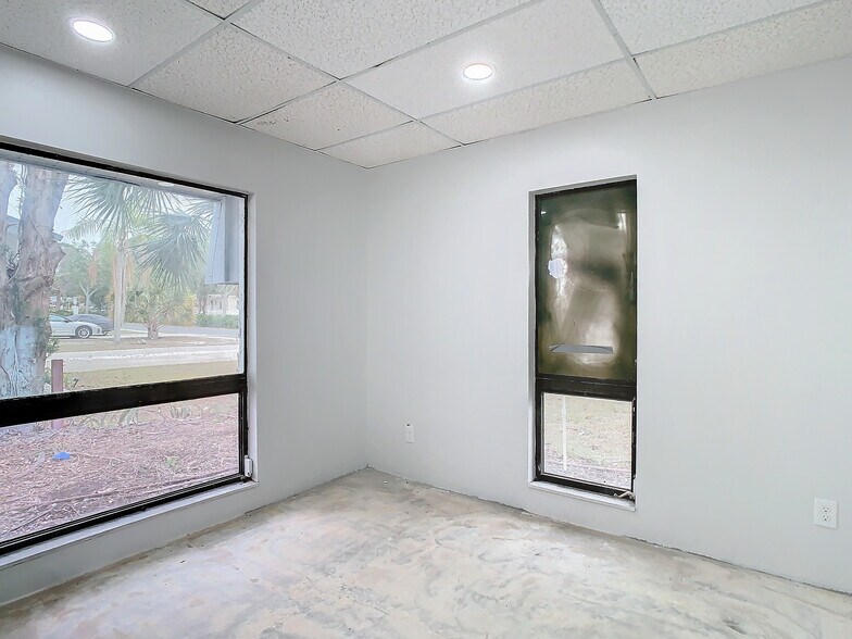 More Photos Of 6430 Madison St, New Port Richey Medical For Sale