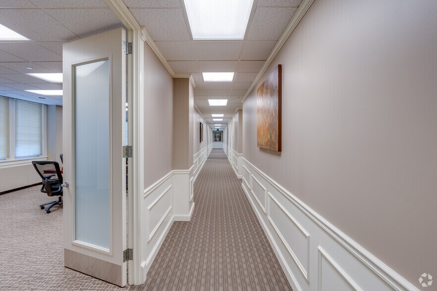 Photo of 10th Floor Ste 1000