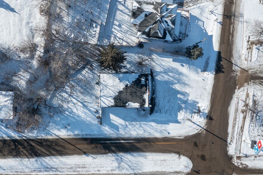 More Photos Of 2109 S Broadway, Rochester Office For Sale