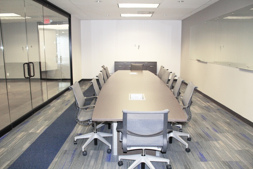 More Photos Of 5005 Mitchelldale St, Houston Office For Lease