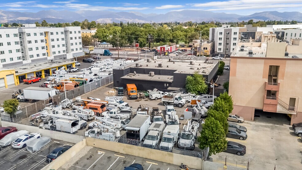 More Photos Of 8759 Sepulveda Blvd, North Hills Health Club For Sale