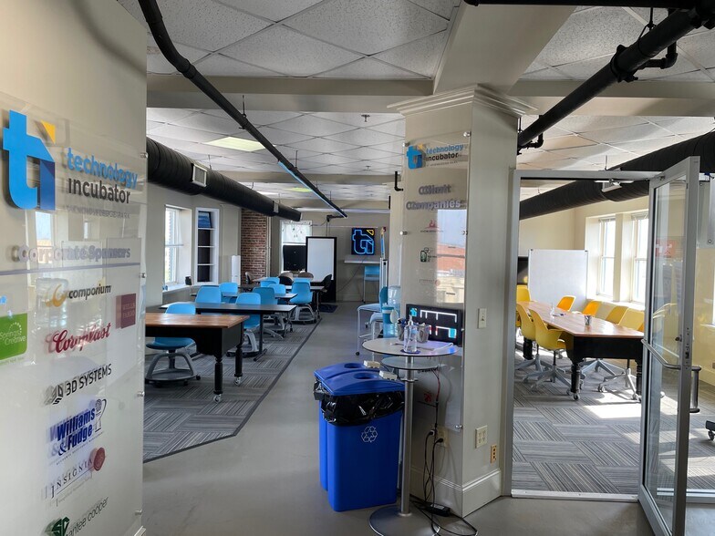 More Photos Of 157 E Main St, Rock Hill Loft Creative Space For Lease