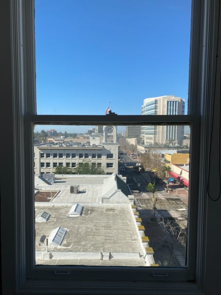 More Photos Of 106 W 4th St, Santa Ana Office For Sale