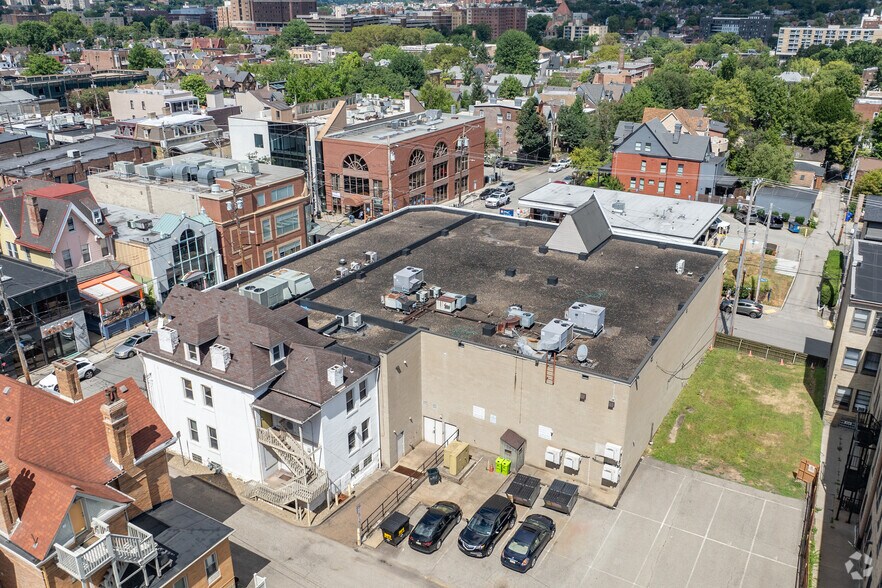 More Photos Of 5600-5608 Walnut St, Pittsburgh Storefront Retail Office For Lease
