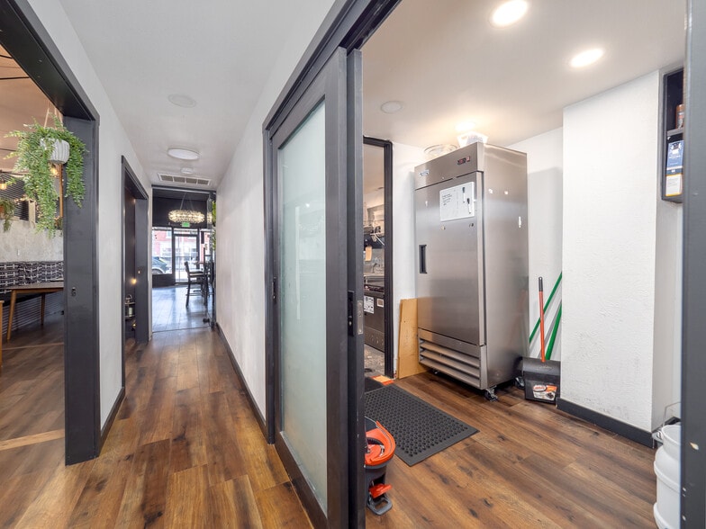 More Photos Of 503 E 1st St, Newberg Storefront For Sale