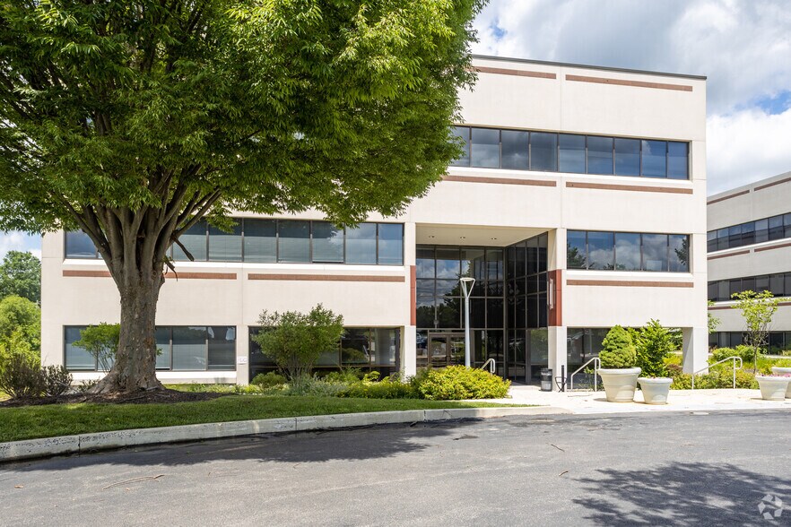 More Photos Of 325 Sentry Pky W, Blue Bell Office For Lease