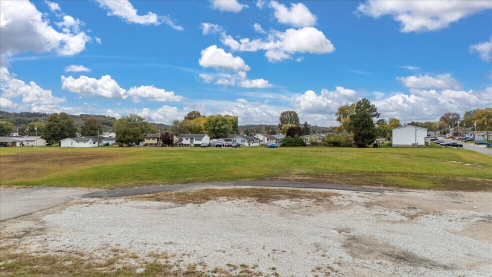 More Photos Of 00 Pike St, Parkersburg Land For Sale