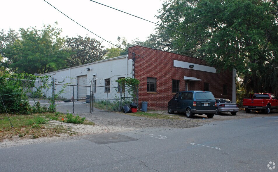 Primary Photo Of 2363 Swan St, Jacksonville Warehouse For Sale