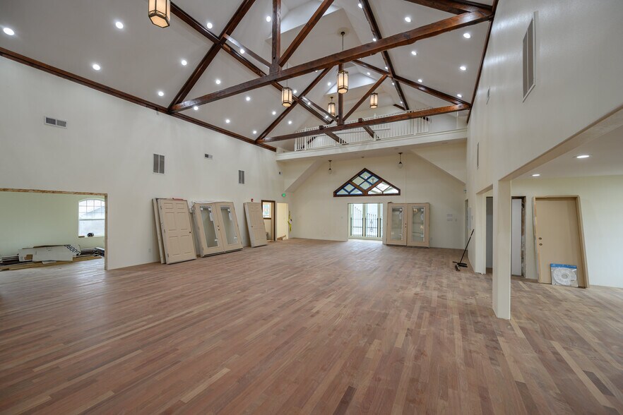 More Photos Of 205 Sixth St, Amity Religious Facility For Sale