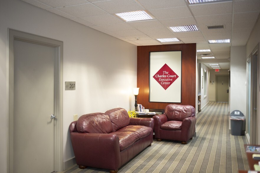 More Photos Of 312 W State St, Kennett Square Office For Lease