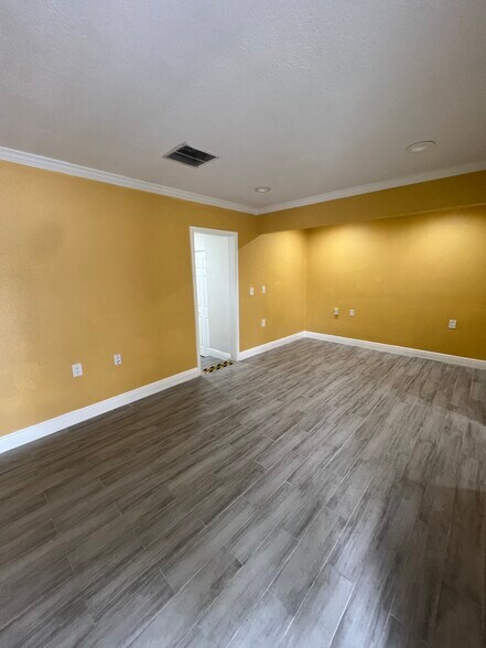 More Photos Of 2424 Sunset Point Rd, Clearwater Medical For Lease