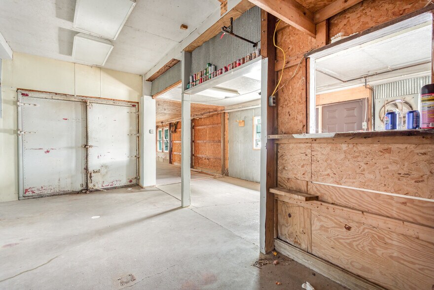 More Photos Of 113 Main St, Christiansburg Restaurant For Sale