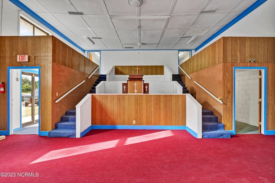 More Photos Of 1201 Castle St, Wilmington Religious Facility For Sale