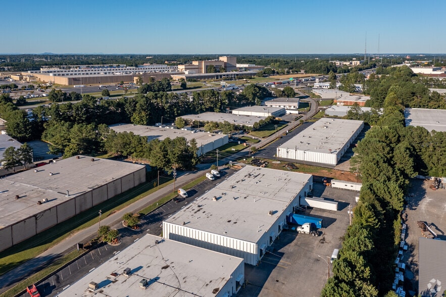 More Photos Of 6452 Warren Dr, Norcross Warehouse For Lease