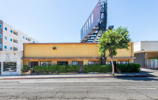 7955-7959 Melrose Ave, Los Angeles, CA 90046 - Retail for Sale