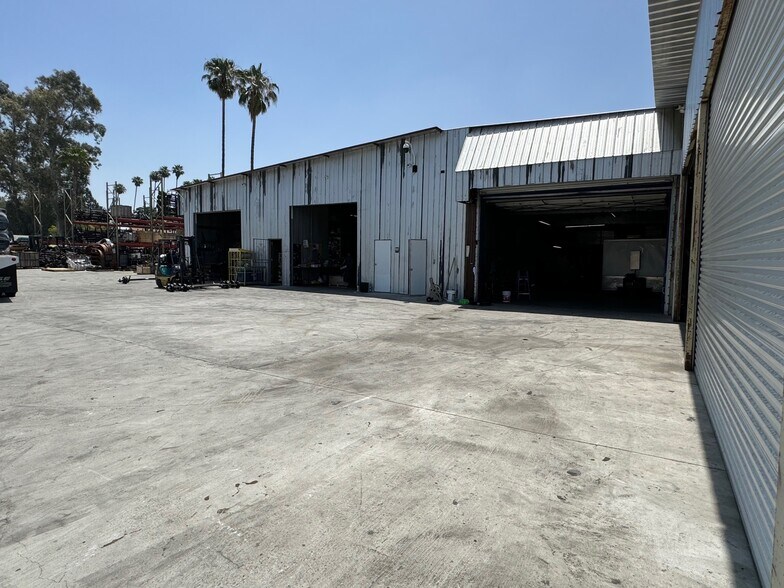 More Photos Of 109 E 4th St, San Bernardino Warehouse For Lease