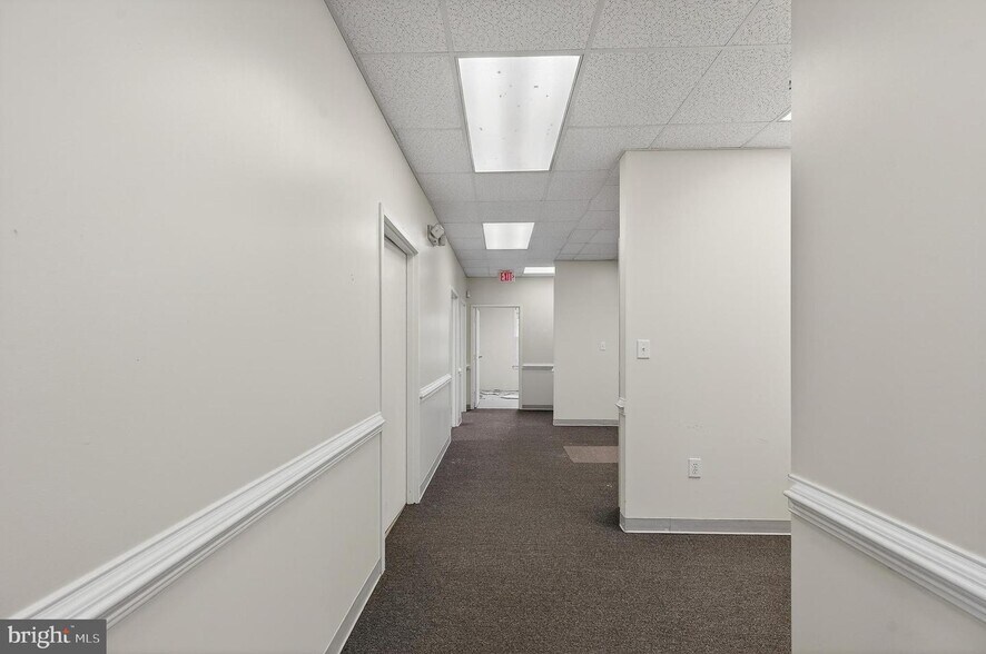 More Photos Of 7117 Salem Fields Blvd, Fredericksburg Office For Lease