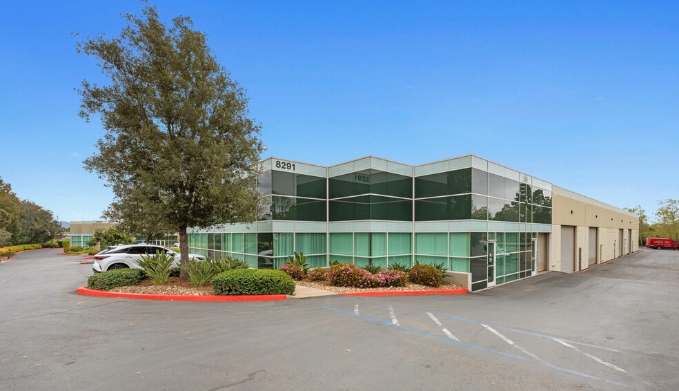 More Photos Of 8291 Aero Pl, San Diego Light Manufacturing For Lease