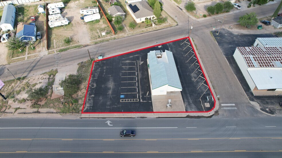 More Photos Of 810 S Stockton Ave, Monahans General Retail For Lease