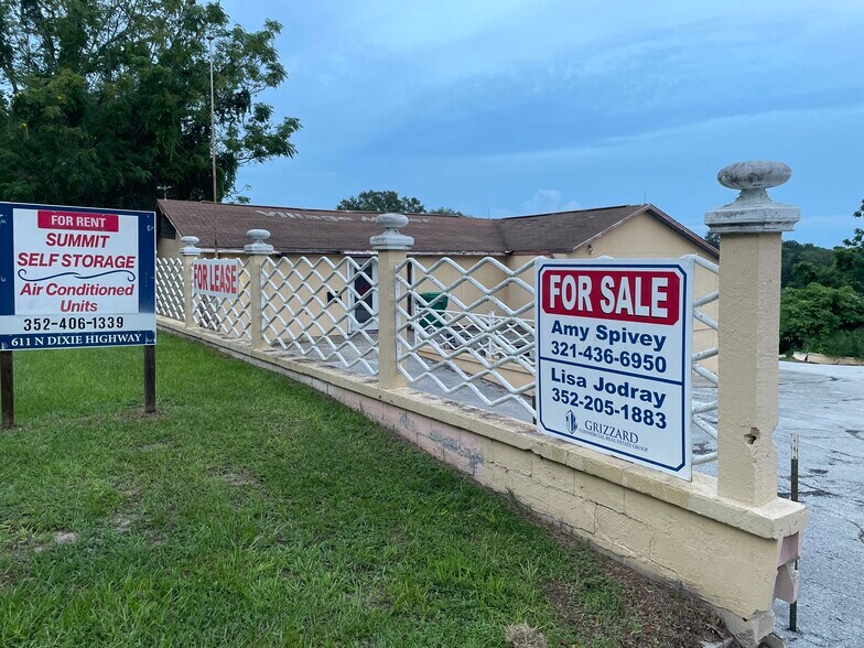 More Photos Of 611 N Dixie Ave, Fruitland Park Self Storage For Sale