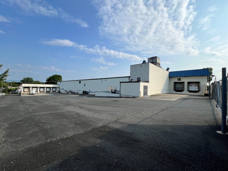 More Photos Of 201 Oakley Ave, Lynchburg Warehouse For Sale