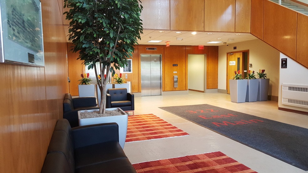 More Photos Of 322 E Main St, Branford Medical For Lease