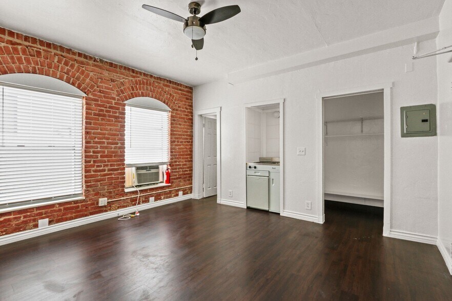 More Photos Of 3408 W Sunset Blvd, Los Angeles Apartments For Sale