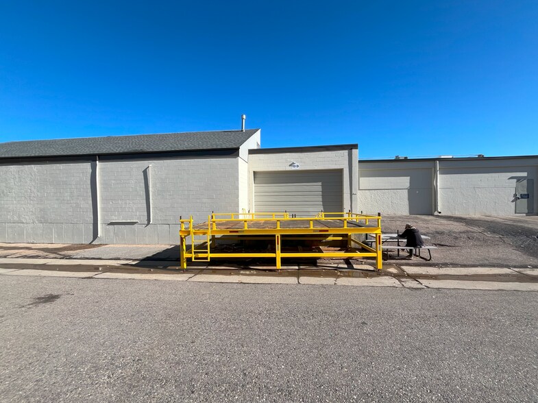 More Photos Of 555 Alter St, Broomfield Service For Lease