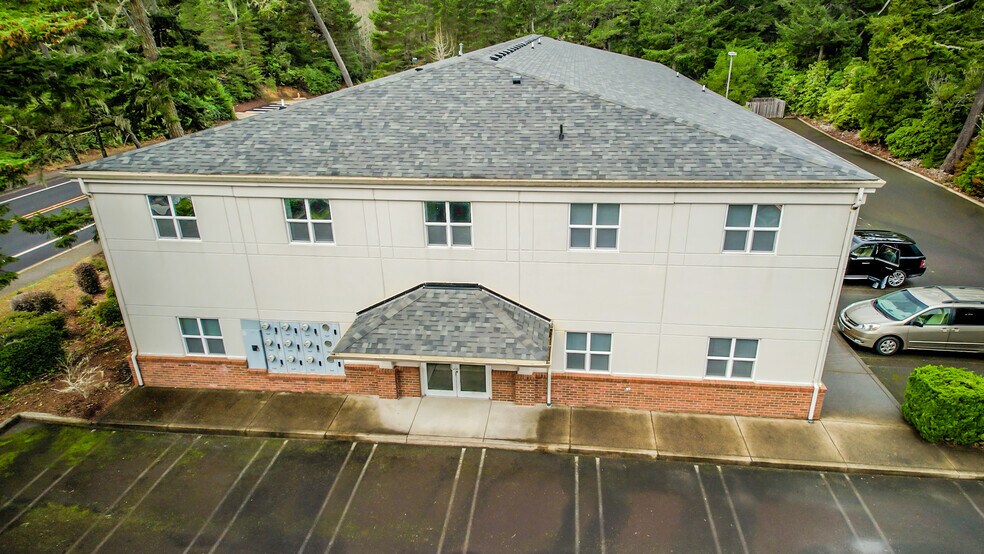 More Photos Of 705 9th St, Florence Medical For Lease