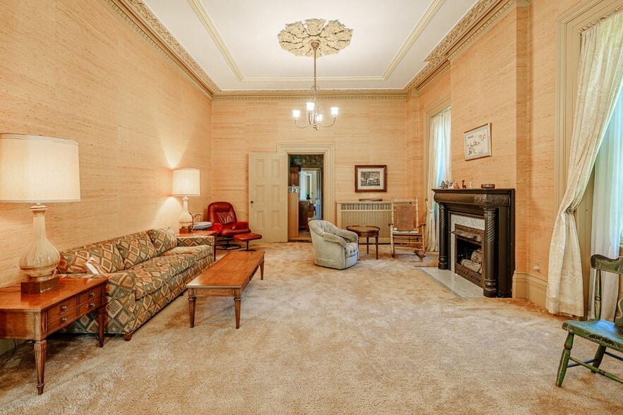 More Photos Of 23 Ontario St, Honeoye Falls Apartments For Sale