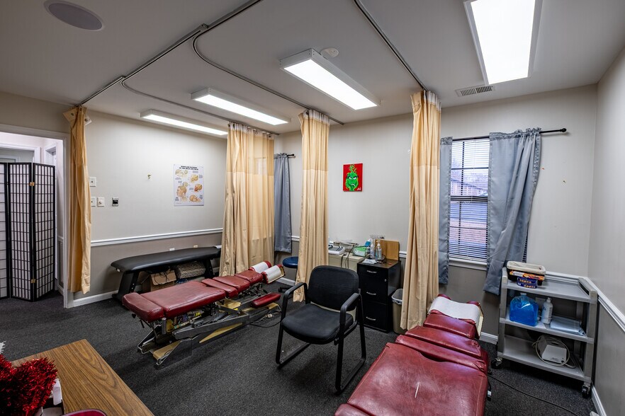 More Photos Of , La Plata Office For Sale