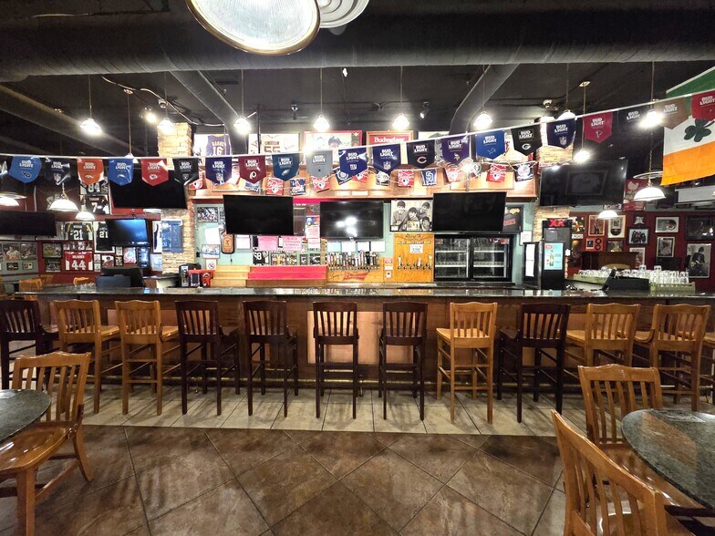 More Photos Of 107 W Coal Ave, Gallup Restaurant For Sale
