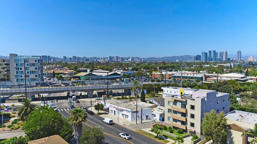 More Photos Of 2524 S Sepulveda Blvd, Los Angeles Apartments For Sale