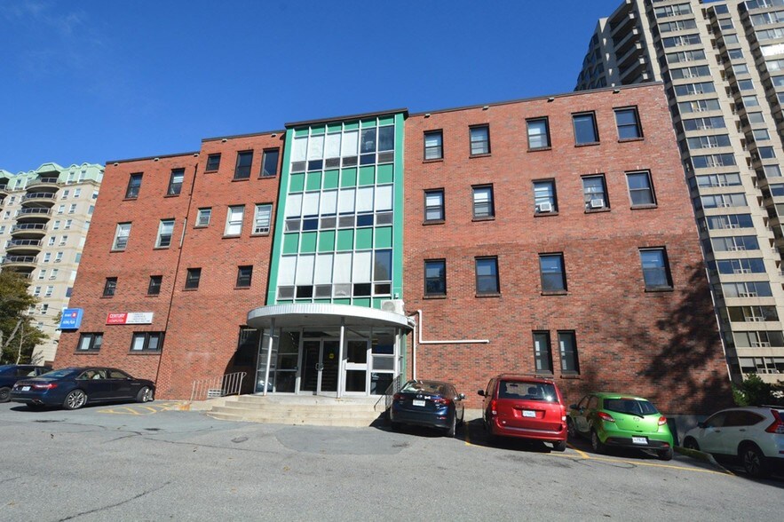 Primary Photo Of 5880 Spring Garden Rd, Halifax Medical For Lease
