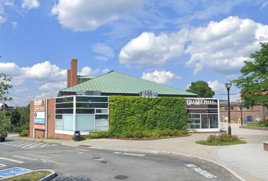 More Photos Of 45 Hanover St, Lebanon Restaurant For Lease