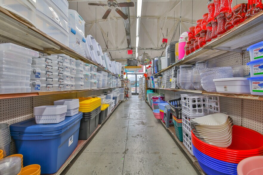 More Photos Of 2315 E 4th St, Los Angeles Freestanding For Sale