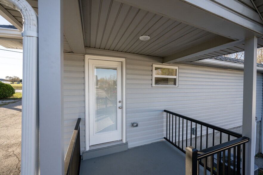 More Photos Of 1210 Market St, Charlestown Storefront For Sale