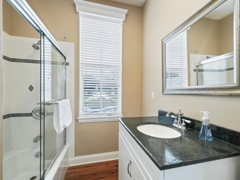 More Photos Of 12730 E Highway 25, Ocklawaha Specialty For Sale