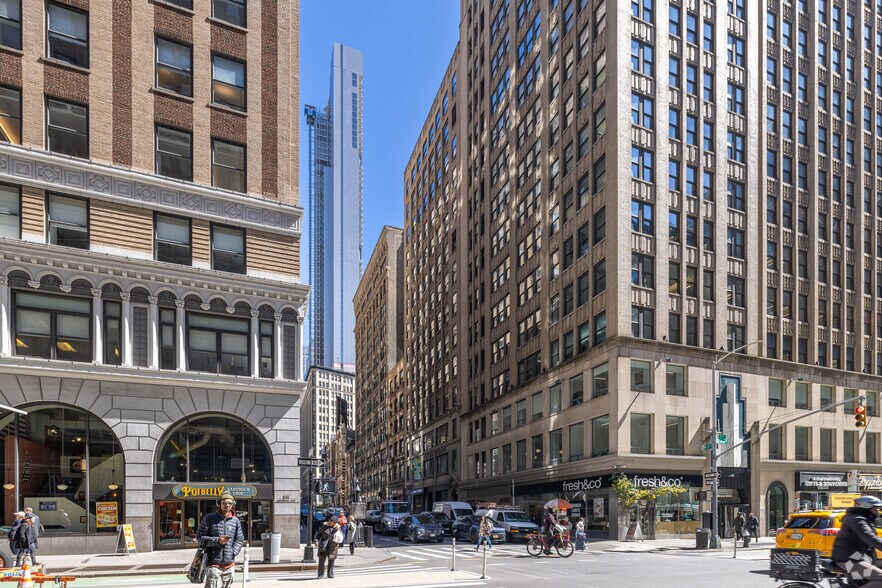 More Photos Of 148 W 37th St, New York Office For Lease