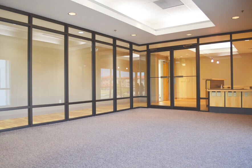 More Photos Of 6325 Gunpark Dr, Boulder Light Manufacturing For Lease