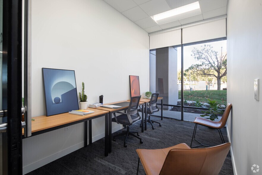 More Photos Of 18952 MacArthur Blvd, Irvine Office For Sale