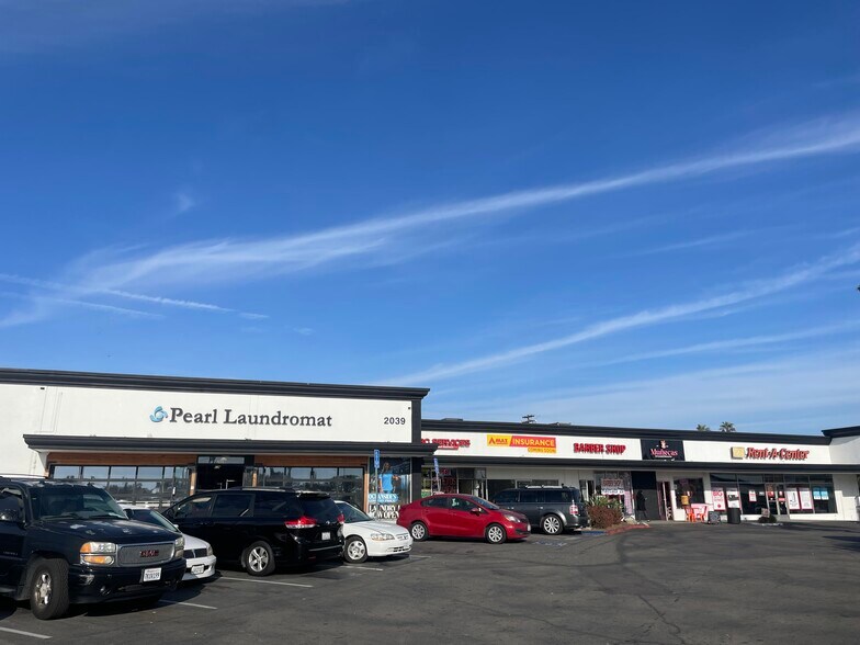 More Photos Of 2017-2041 Mission Ave, Oceanside Freestanding For Lease