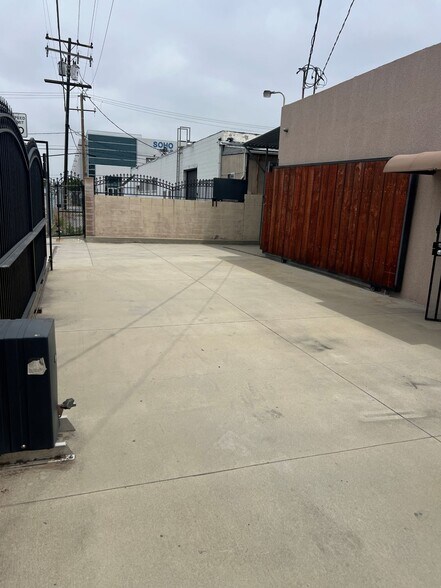 More Photos Of 15044 Proctor Ave, City of Industry Manufacturing For Sale