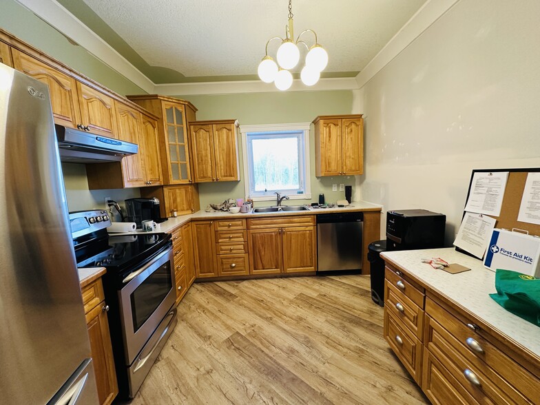 More Photos Of 722003 Range Road 53, Grande Prairie County No 1 Warehouse For Sale